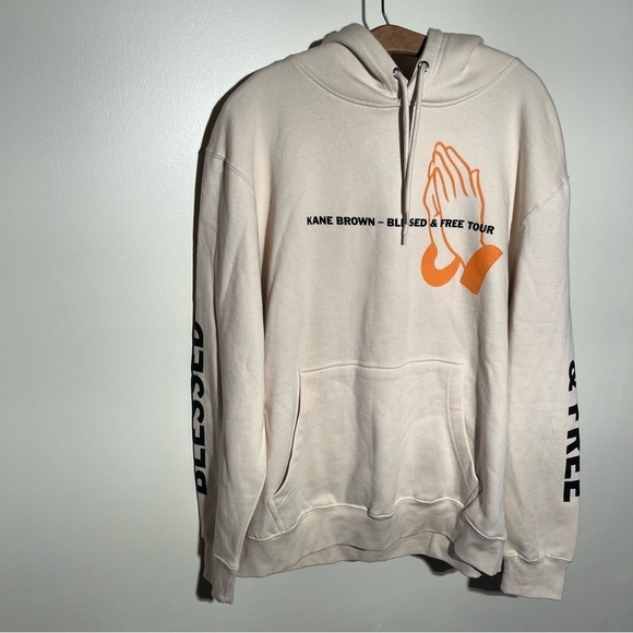 Kane Brown Blessed and Free Tour Set in Cream - Picture 5 of 15